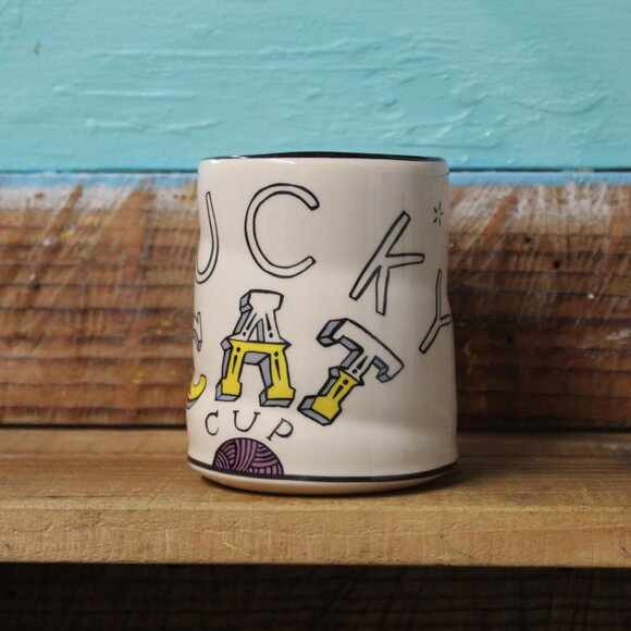 Lucky Cat Knitting Cup - Large White Cat Yellow background - Picture 7 of 7